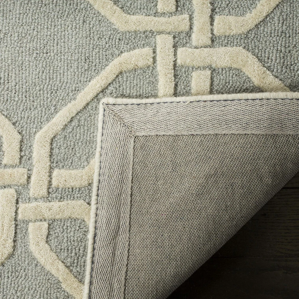 Safavieh Cambridge Kierra Geometric Area Rug