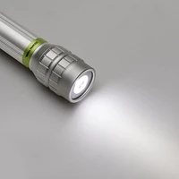 Lampe de poche rechargeable à DEL à gradation automatique Ozark Trail 2000 lumens Lampe de poche de camping à DEL