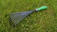 METAL HAND RAKE, RAKE