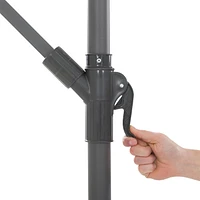 Parasol de terrasse inclinable en porte-à-faux CorLiving de 9,5 pieds avec cadre en acier et 8 bras de support