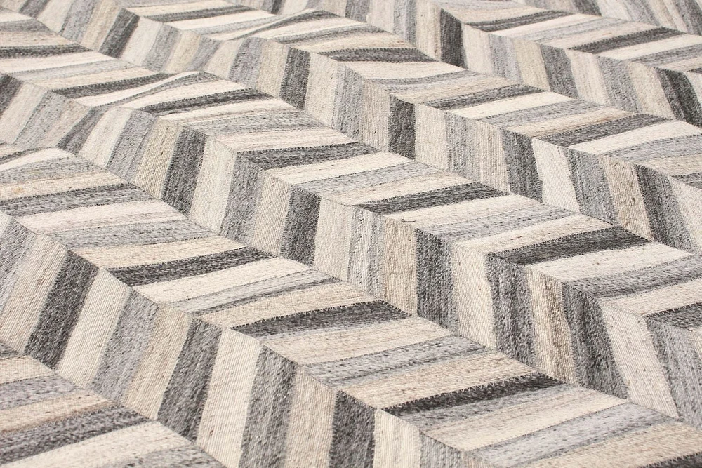 ECARPETGALLERY 5'2" x 8'0" Transitional Río Handmade Area Rug for Living Room, Dining Room and Bedroom in Grey