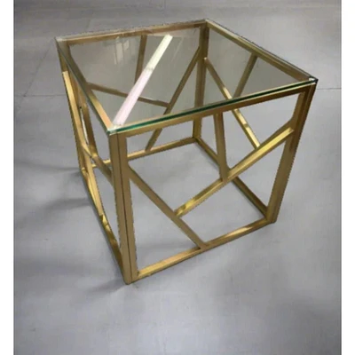 Table d'appoint en forme de cube avec plateau en verre trempé doré