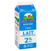 Brum's 2% M.F Partly Skimmed Milk.