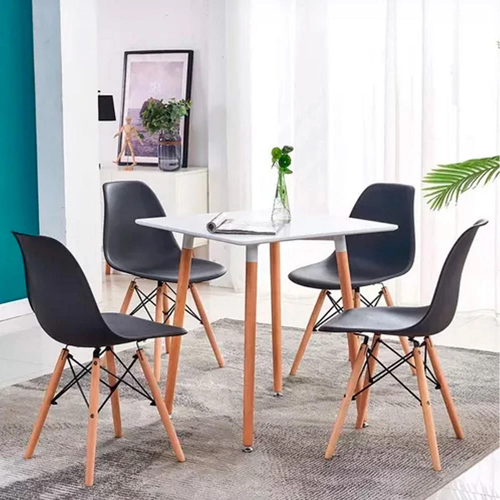 Chaise Eiffel en bois noir de la collection Heavenly