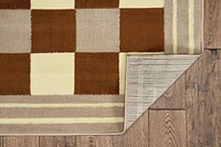 Tapis Capri à Carreaux Buffle beige & blanc de 4 pi 3 po x 7 pi 3 po