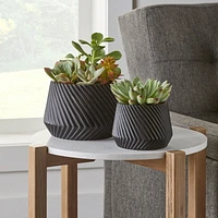 BETTER HOMES & GARDENS CACHE-POT TORSADÉ DE 15.2 CM BHG CACHE-POT TORSADÉ DE 15.2 CM