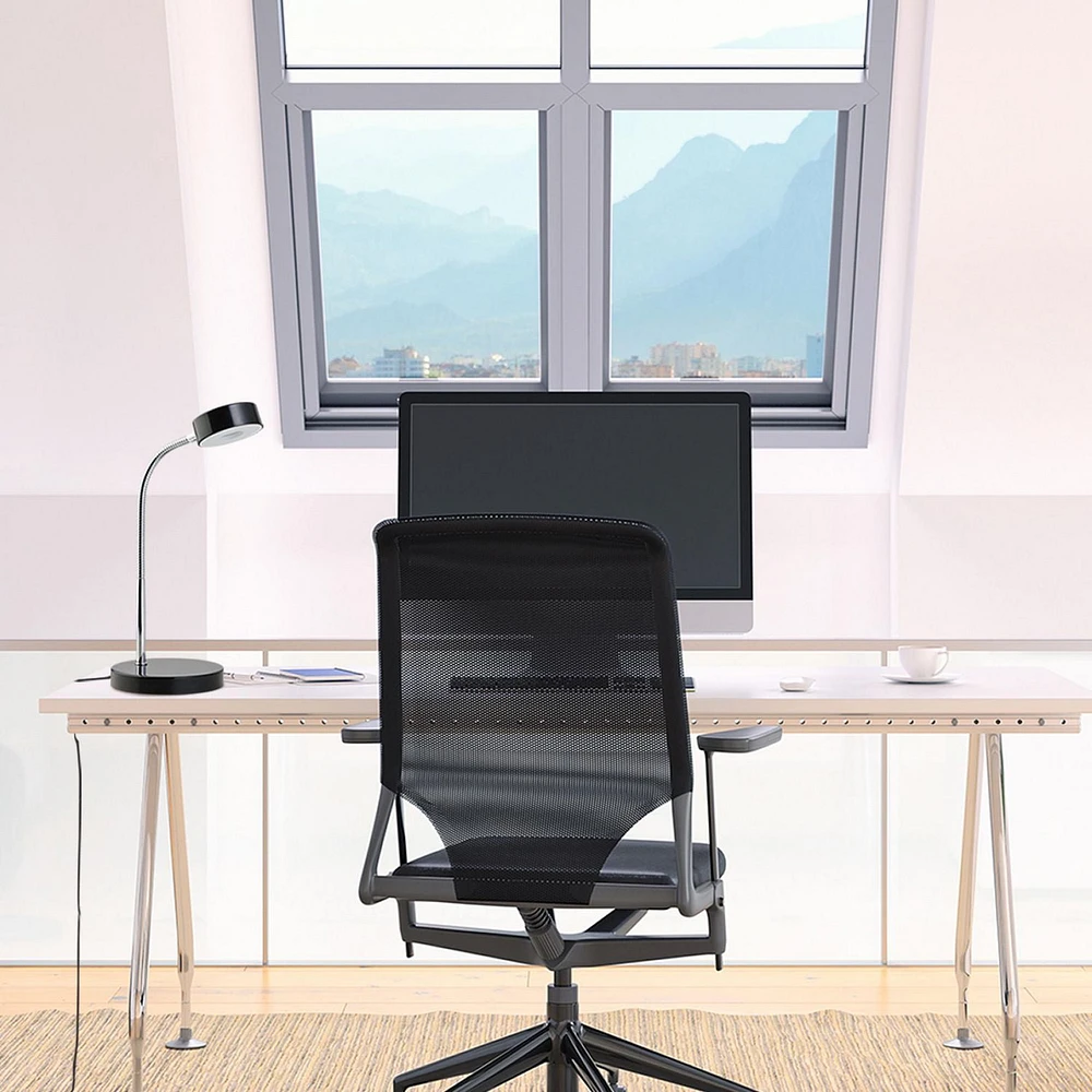 Lampe de bureau en métal à ampoule DEL intégrée de Globe Electric, certifiée Energy Star, fini noir mat, col de cygne en chrome, 5 watts, 250 lumens, 12643