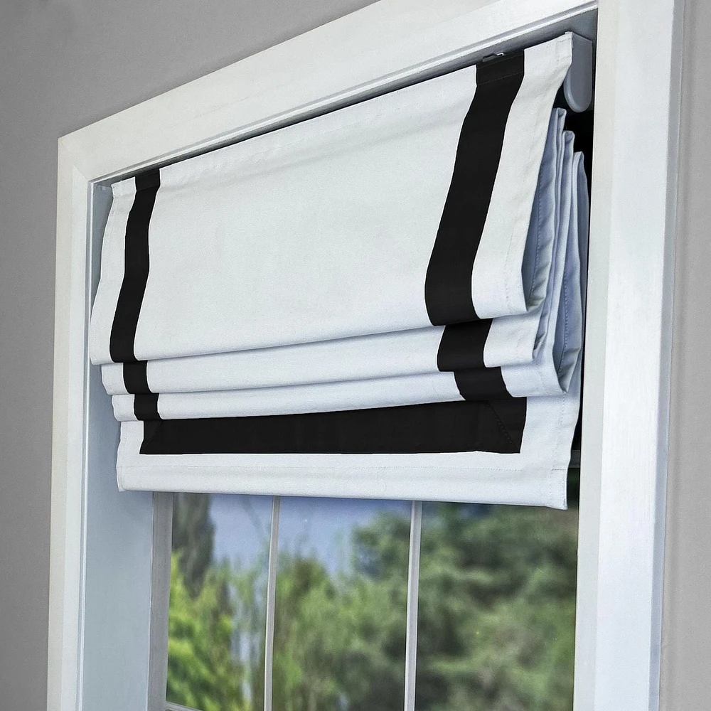 Versailles' Valentina Cordless Roman Shades (27in x 63in