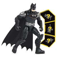DC Comics, Figurine articulée Combat Batman de 10 cm avec 3 accessoires mystère, Jouets Batman pour garçons et filles à partir de 3 ans