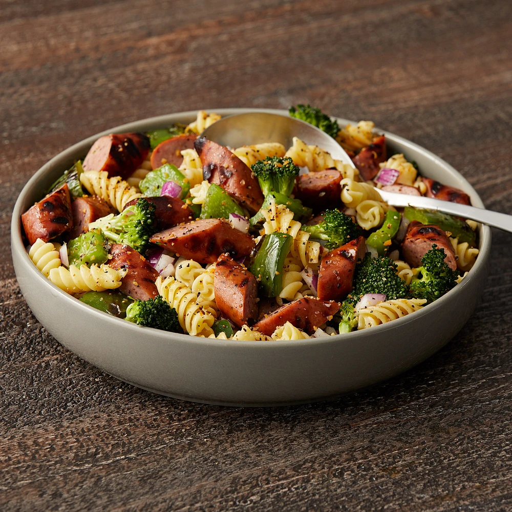 Club House La Grille Montreal Chicken Seasoning, 675 g, Club House® La Grille®, Montreal Chicken Seasoning is a robust blend of spices and herbs.