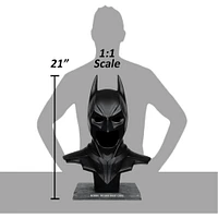 McFarlane Toys - DC Direct Batman: The Dark Knight (2008) Cowl Replica