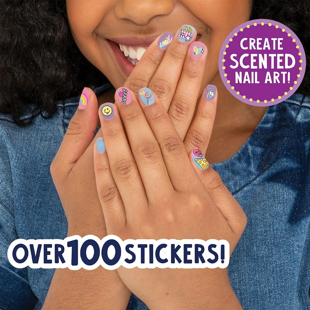 Spa vive la fête foraine 4-en-1 de Just My Style!, lot tout en un de 4 kits d’activité mode, inclut DIY brillant pour les lèvres, art des ongles, art du corps et bombes pour le bain