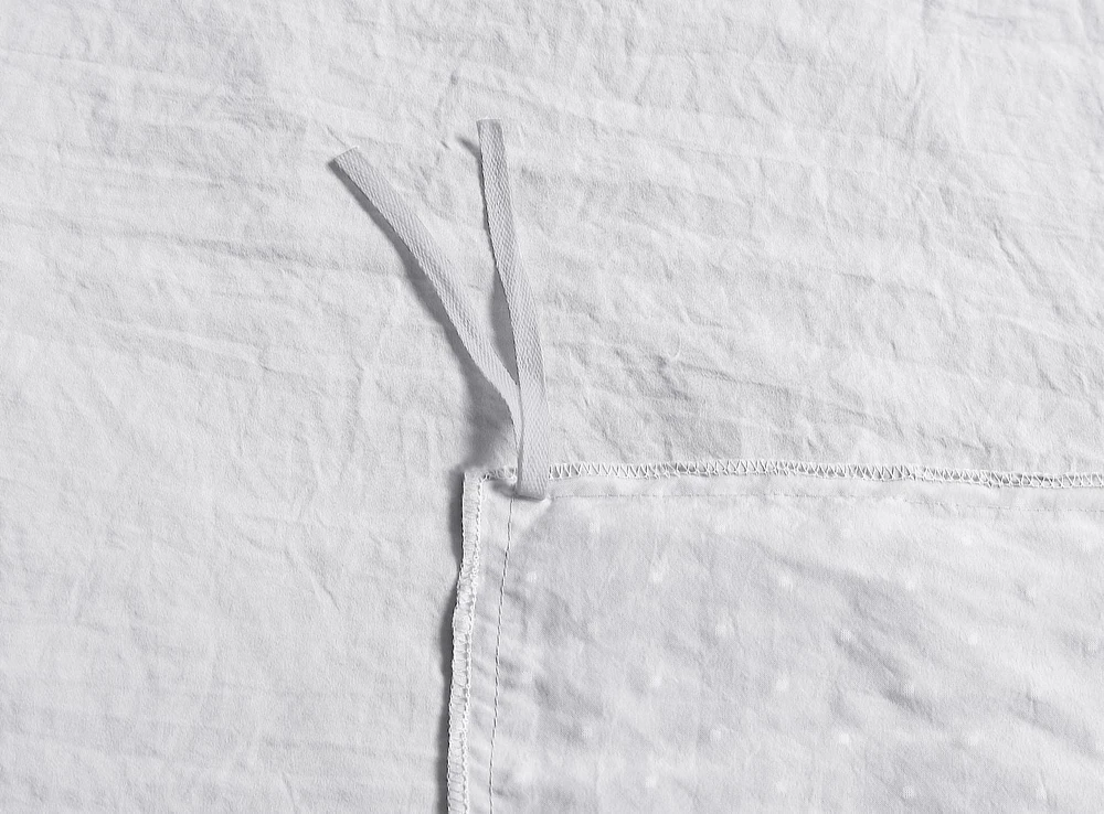 Dot Clip Prewashed Duvet Cover Set