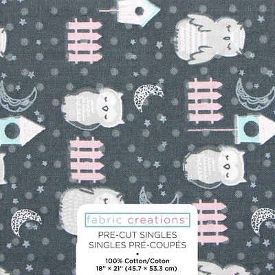 Tissu pré-coupé Fat Quarter de Fabric Creations noir avec des hiboux endormis gris - 18" x 21" / 45cm x 53cm 18" x 21" / 45cm x 53cm
