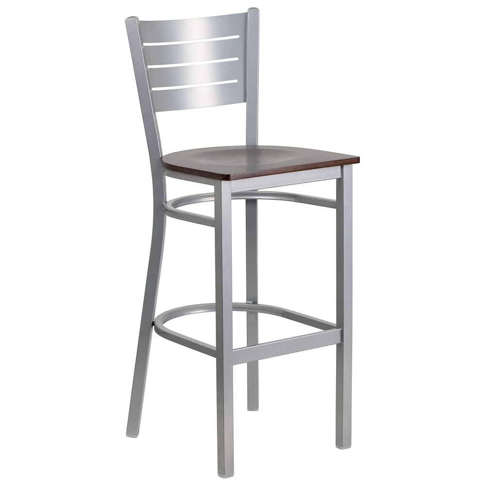 Tabouret de restaurant en métal argenté de la série HERCULES avec dossier à lattes - siège bois de noyer