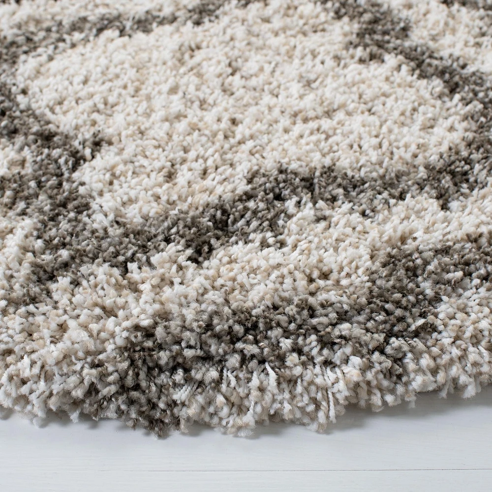 Safavieh Hudson Louise Geometric Shag Area Rug