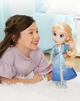Poupée d'aventure Elsa de la reine des neiges 2