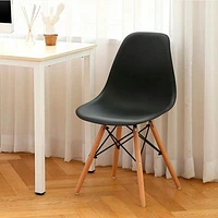 Chaise Eiffel en bois noir de la collection Heavenly