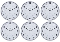 Horloge murale silencieuse Synchro de kieragrace - 30,48 cm (12 po), 1,91 cm (0,75 po) d'épaisseur, argentée