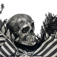 SLIVER SKULL WREATH