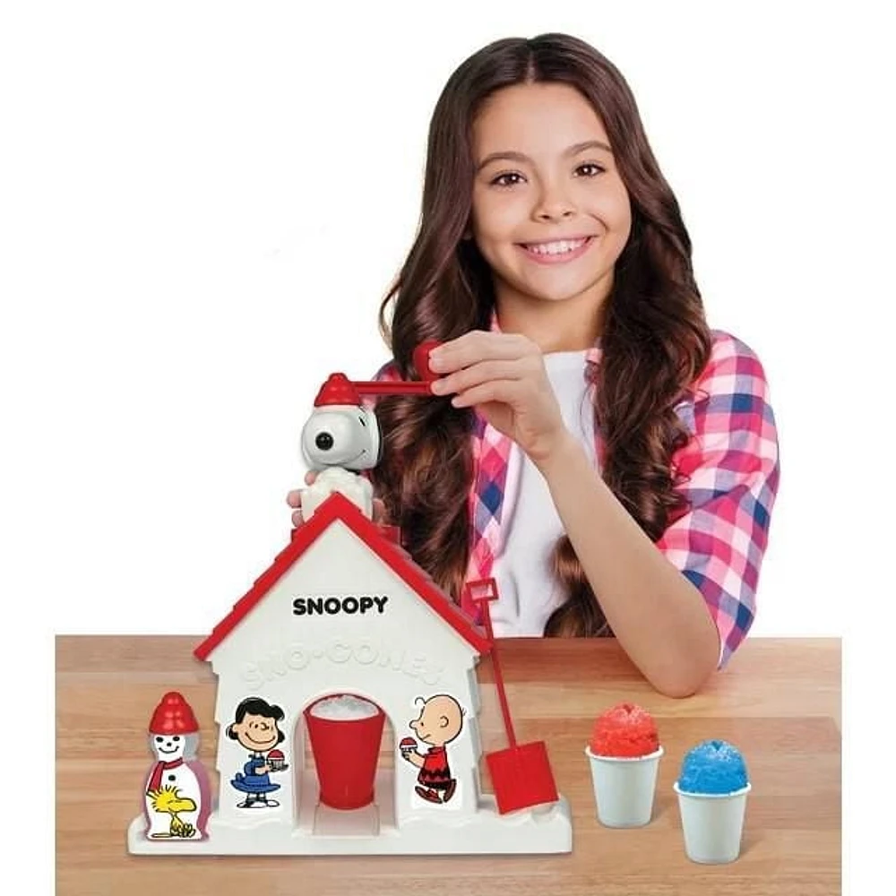 Cra-Z-Art - The Original Snoopy Snow-Cone Machine
