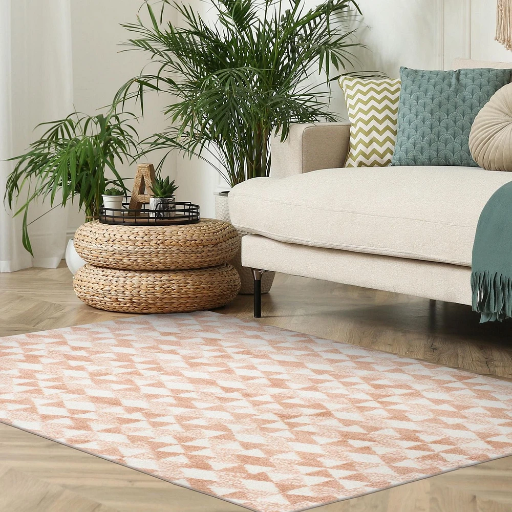 Avenue B Sparta Quartz 5' x 7' area rug