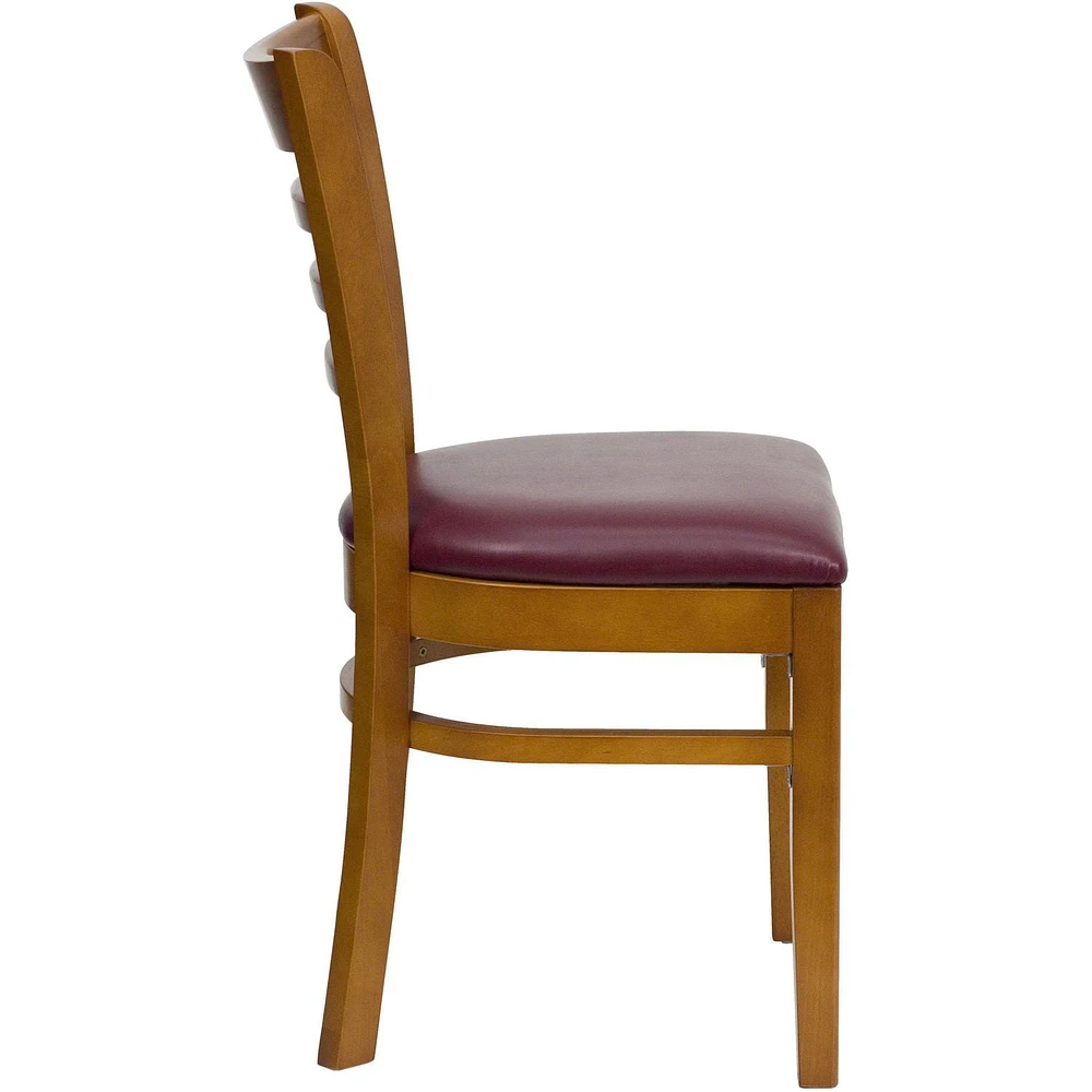 Lot de 2 pièces - Chaise de restaurant de la série HERCULES en bois de cerisier avec dossier échelle - siège en vinyle bourgogne