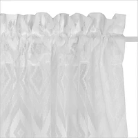 Mode Caricia Grooved panneau de rideau à passe-tringle en motif géométrique chevron en voile transparent, une (1) piece, 54 x 95 po, blanc