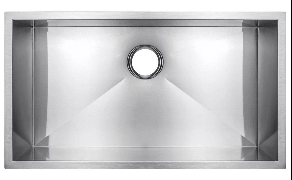 American Imaginations AI-29410 27 pouces Ensemble d'évier de cuisine en nickel brossé W Undermount pour perçage mural - Crépine incluse