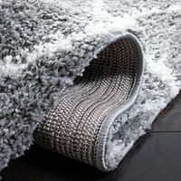 SAFAVIEH Berber Avery Geometric Diamonds Shag Area Rug