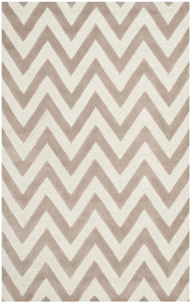 Safavieh Cambridge Kaitlyn Tapis Chevron
