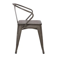 Chaise industriel Waco, par LumiSource
