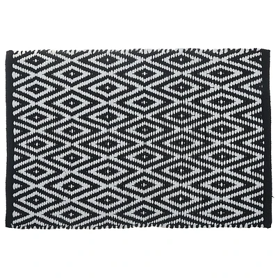 Handwoven Diamond Rug 20" X 32" Black
