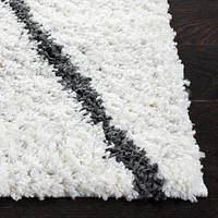 SAFAVIEH August Delroy Solid Plush Shag Area Rug