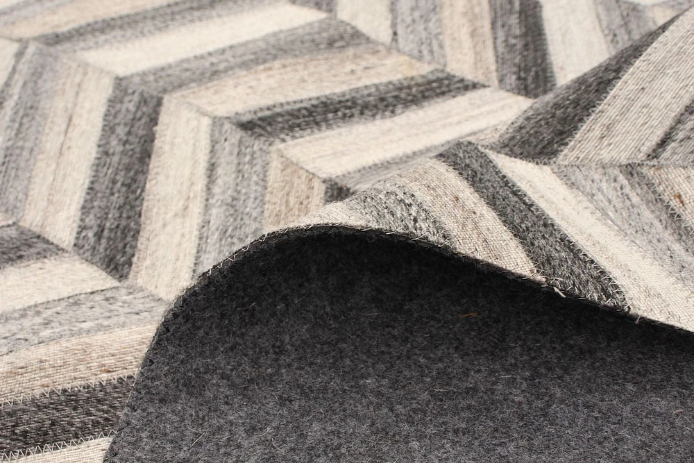ECARPETGALLERY 5'2" x 8'0" Transitional Río Handmade Area Rug for Living Room, Dining Room and Bedroom in Grey