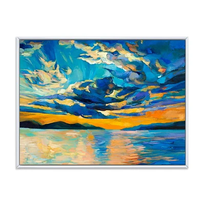 Designart Nuageux grand ouvert coucher de soleil sur l'horizon de l'océan ART MURAL À CADRE FLOTTÉ