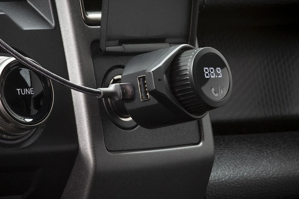 Chargeur rapide pour l’auto transmetteur Bluetooth et FM BTFM9-SP Scosche 12 watts à double ports Transmetteur BT FM USB-C