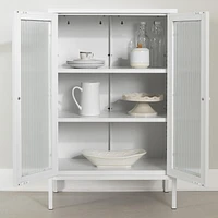 Armoire de rangement à portes vitrées de la collection Eddison South Shore