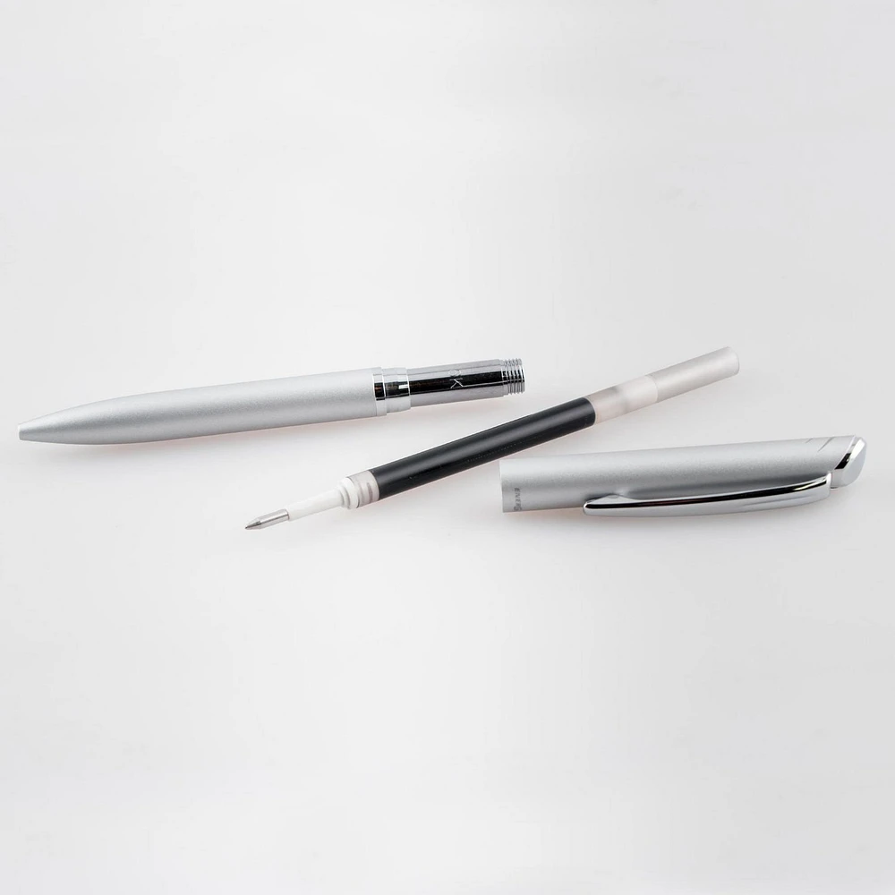 Pentel EnerGel Rétractable Stylo à Encre Gel, Barillet Argent Métal, Encre Noir, 0,7mm, Boîte à Cadeau