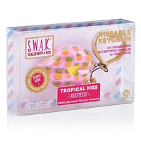 S.W.A.K. Version 1 - Troplical Kiss - Porte-clefs interactif à embrasser - Par WowWee Porte-clefs interactif à embrasser