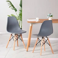 Chaise en bois gris de la collection Heavenly