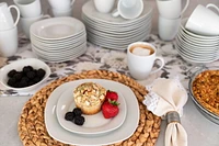 10 assiettes carrées 10,5 po Strawberry Street Catering, ens. De 12