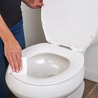Clorox Siège de toilette rond biseauté en plastique antimicrobien Protection antimicrobienne