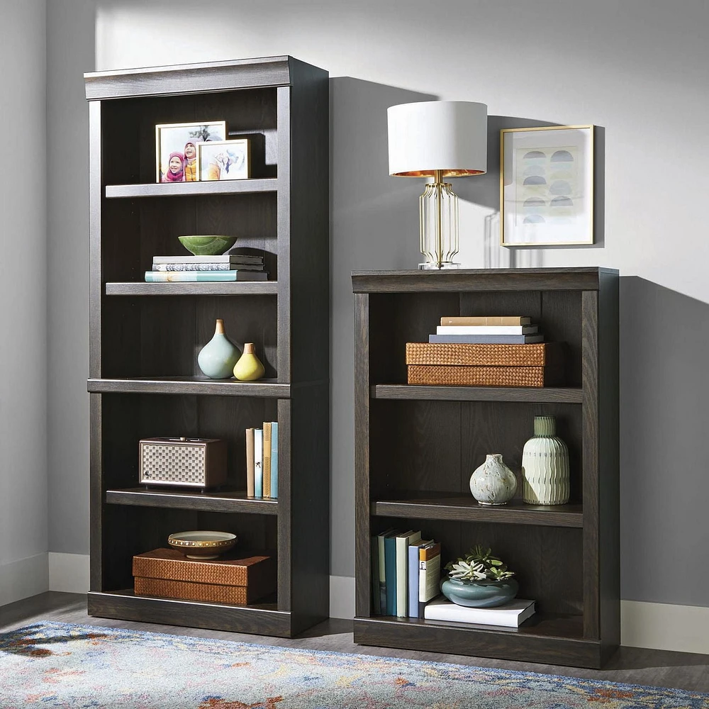 Sauder® Collection Glendale Bibliothèque 3 tablettes Finition chêne foncé, 423493