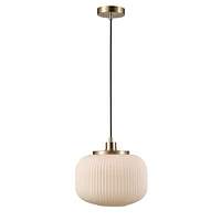 Luminaire suspendu à 1 ampoule Lily de Novogratz x Globe, laiton mat, abat-jour en verre givré nervuré