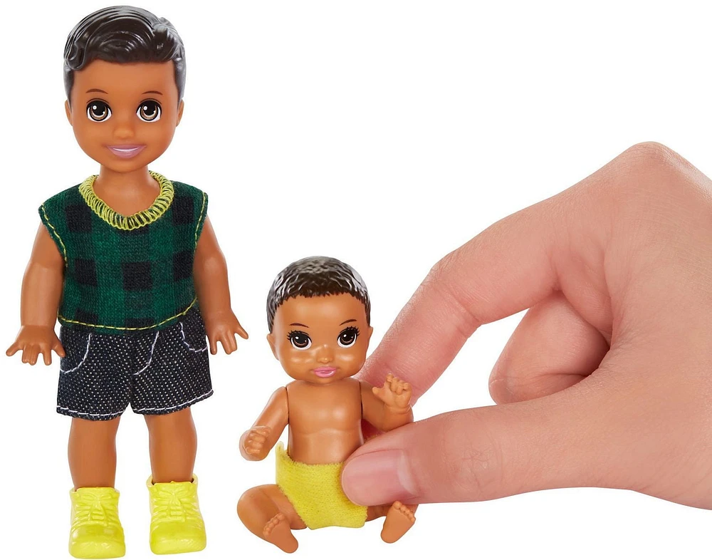 Barbie Babysitters Inc. Skipper Poupée couche en tissu jaune