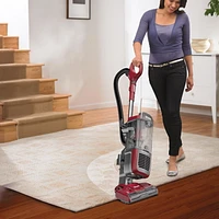 Shark NV150C, Aspirateur vertical Navigator Swivel Pro Complete, Rouge, 700W Une puissance de nettoyage