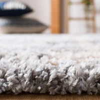 SAFAVIEH Berber Fringe Olga Geometric Shag Area Rug