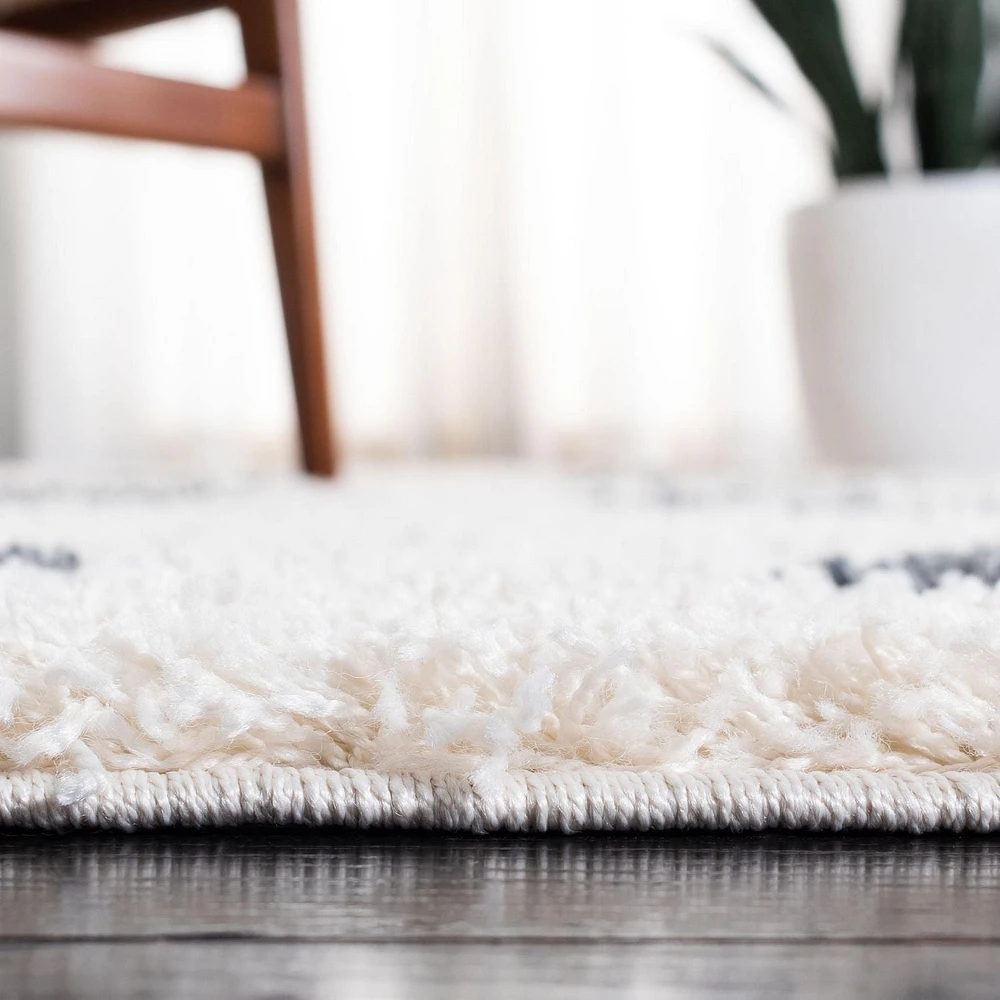 Safavieh Venus Carleen Tapis Chevron Shag