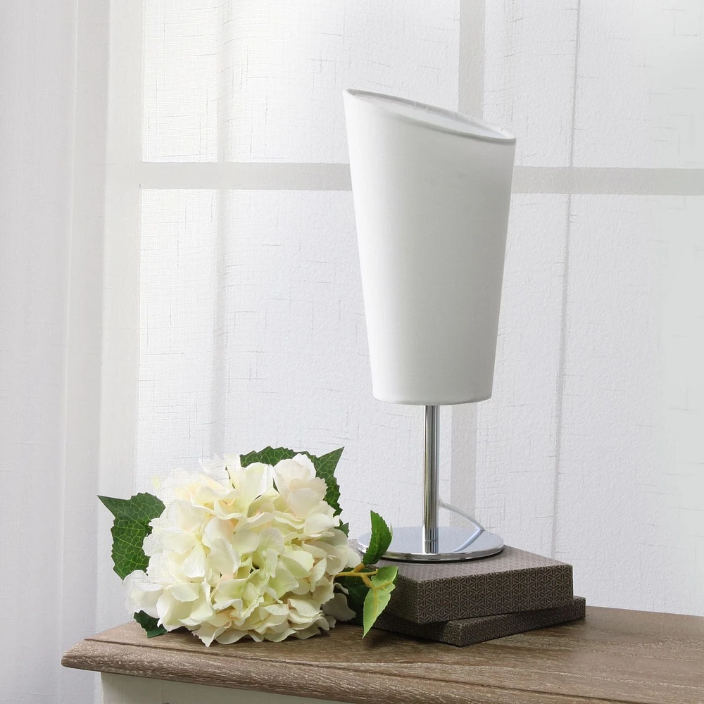 Simple Designs Mini lampe de table chromée avec abat-jour en tissu inclin